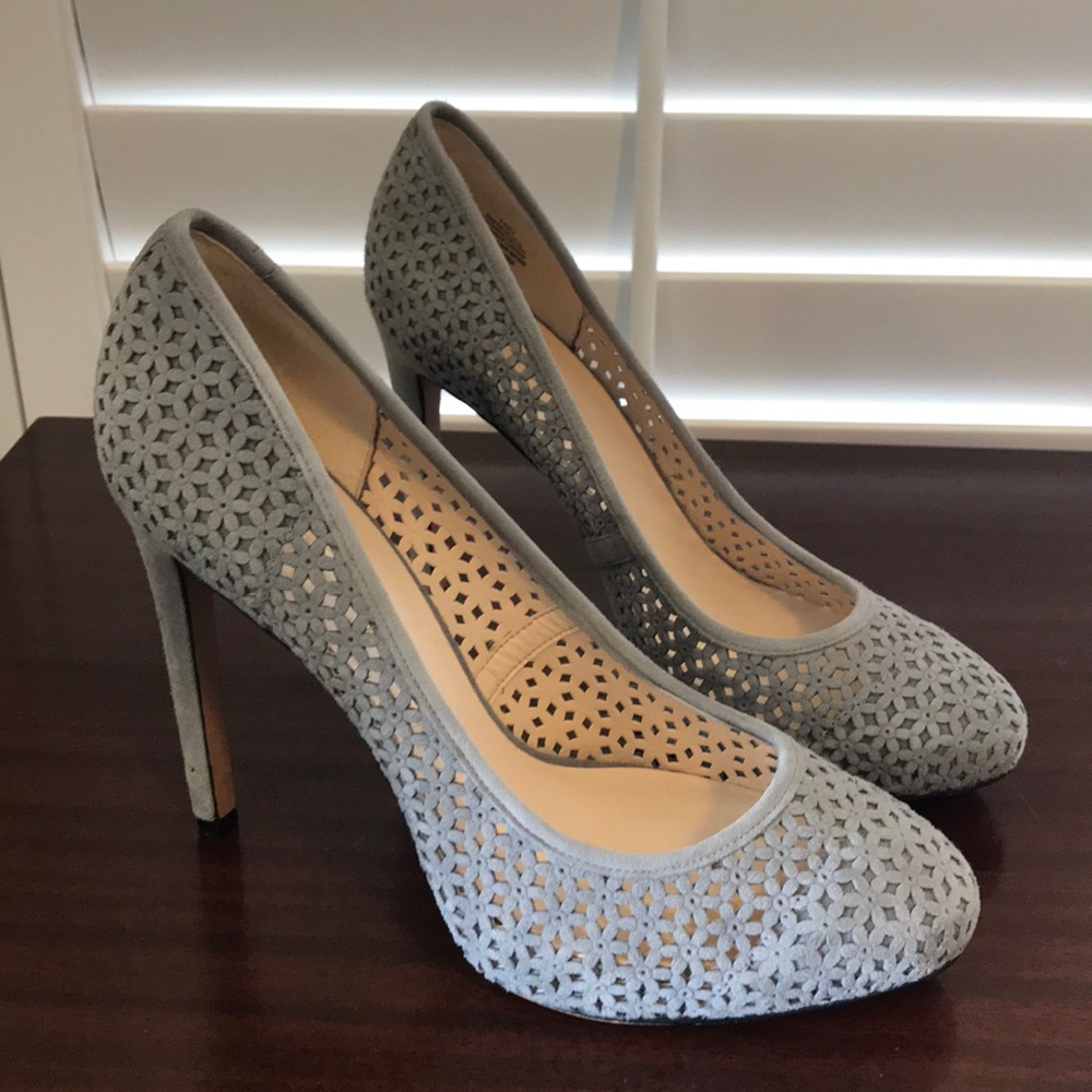 Nine West gray laser cut heels